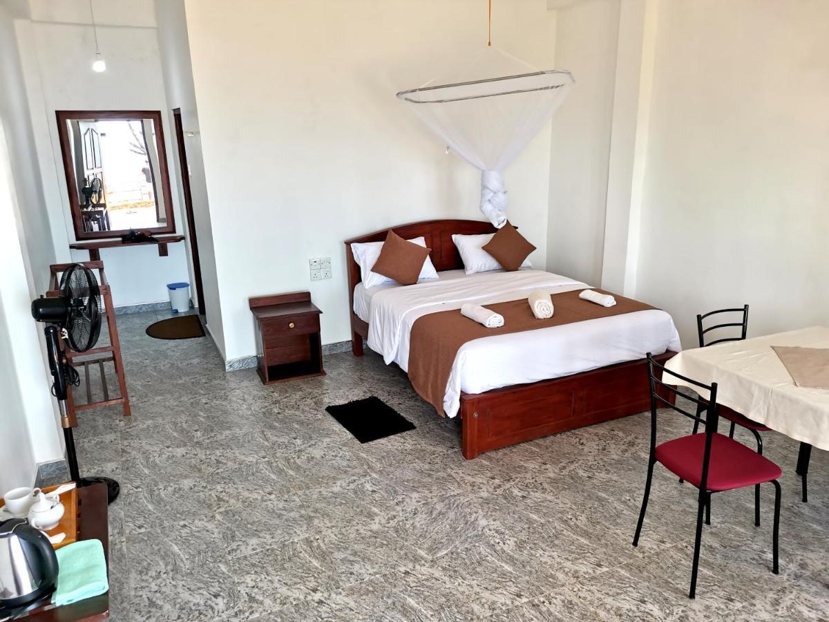 Mountain Peak Ella Bed & Breakfast Bagian luar foto