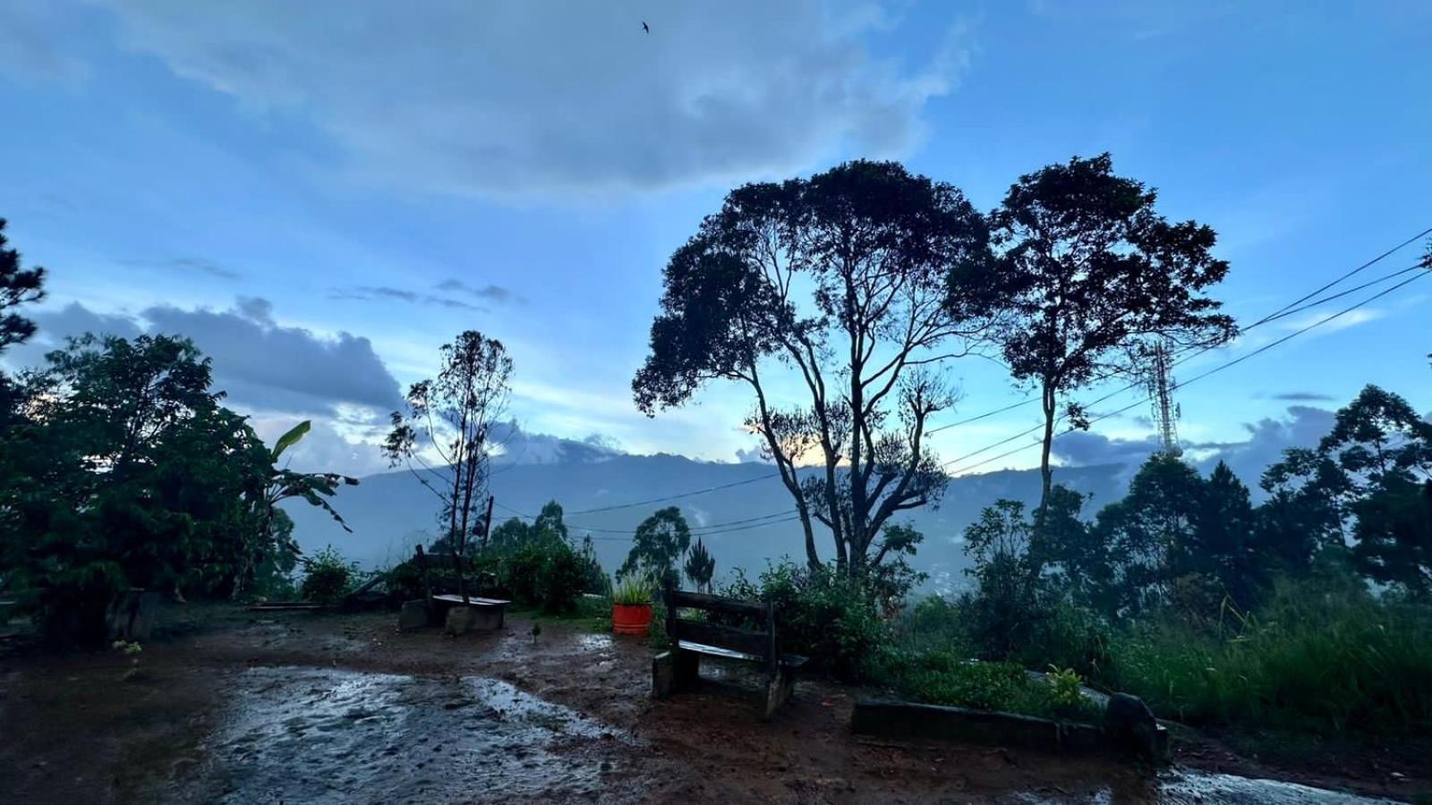 Mountain Peak Ella Bed & Breakfast Bagian luar foto