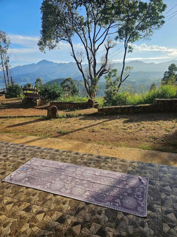 Mountain Peak Ella Bed & Breakfast Bagian luar foto